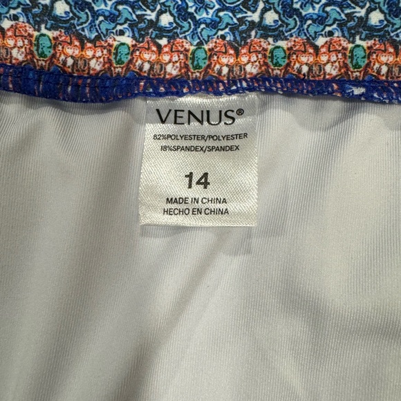 NWOT Venus Swimsuit - Picture 4 of 5